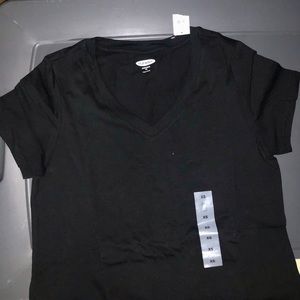 Black v-neck xs
